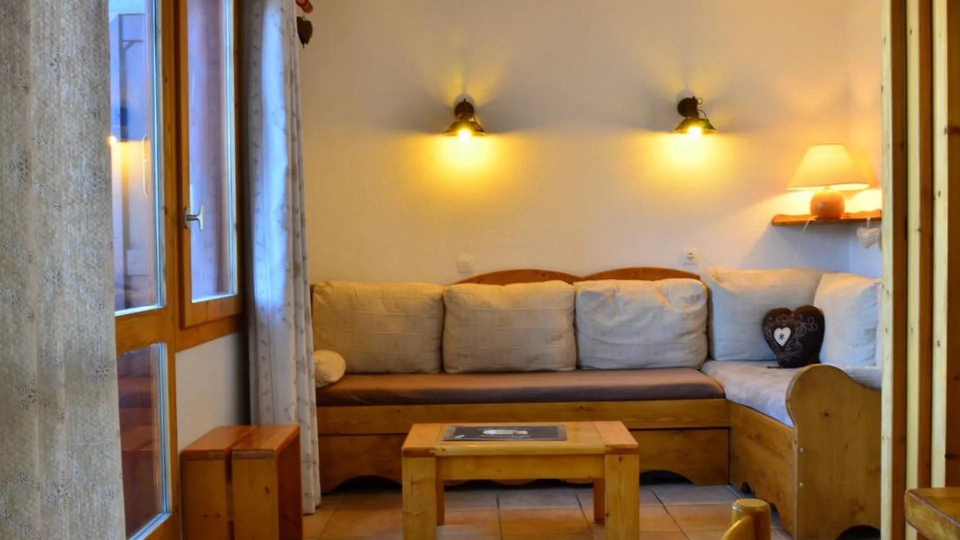 Duplex Renove 8 Pers. A 3 Min Des Pistes Avec Balcon Et Parking Gratuit - Fr-1-329-94 Apartment La Plagne-Tarentaise